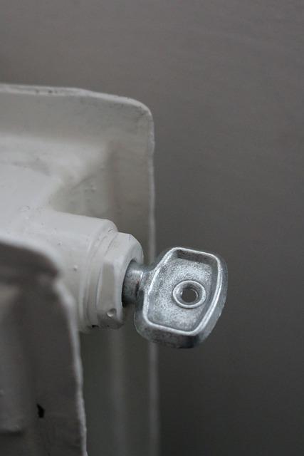 Radiátor pro tepelné čerpadlo: Jak vybrat ten správný 1 Jak funguje radiátor v systému tepelného čerpadla