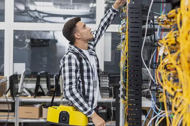 Zajímavosti o instalaci kabeláže ve fotovoltaických systémech